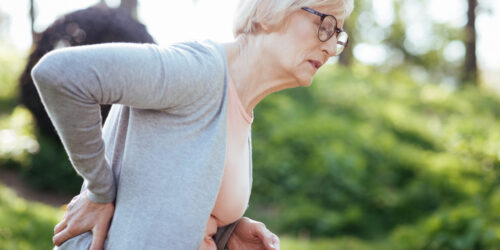 Royal Palm Beach Senior Living | Simple Ways for Older People to Deal with Chronic Pain